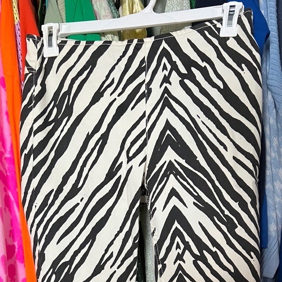 Zebra flare pants - Picture 3 of 5